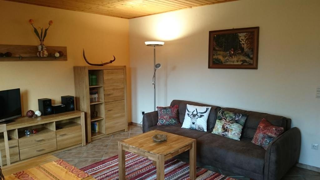 Ferienwohnung Maifeld Wierschem Bagian luar foto